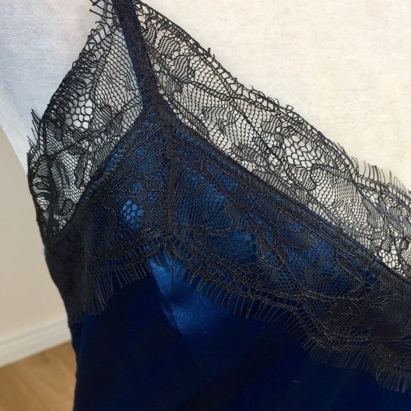 Bebe X Naven Lace Trim Blue Teal Satin Jumpsuit 10 - Picture 5 of 11